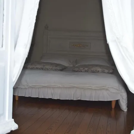 住宿加早餐酒店 Les Cedres Chambres D'hotes 卡斯特尔